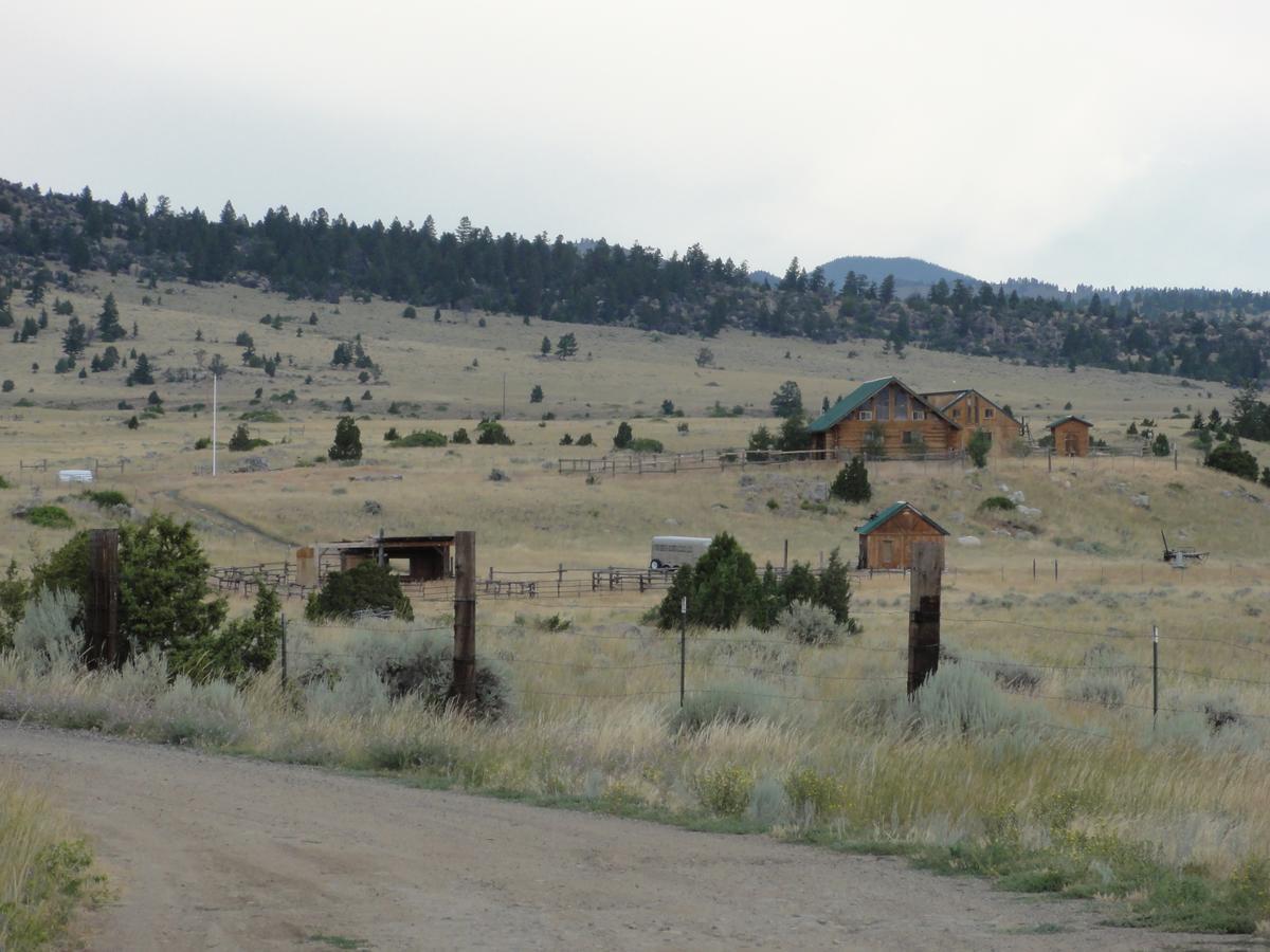 Fish Creek House Bed & Breakfast Silver Star Exteriör bild
